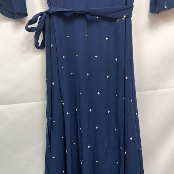 Charli Navy Embroidered high low wrap dress size 4 EUC - Picture 10 of 14